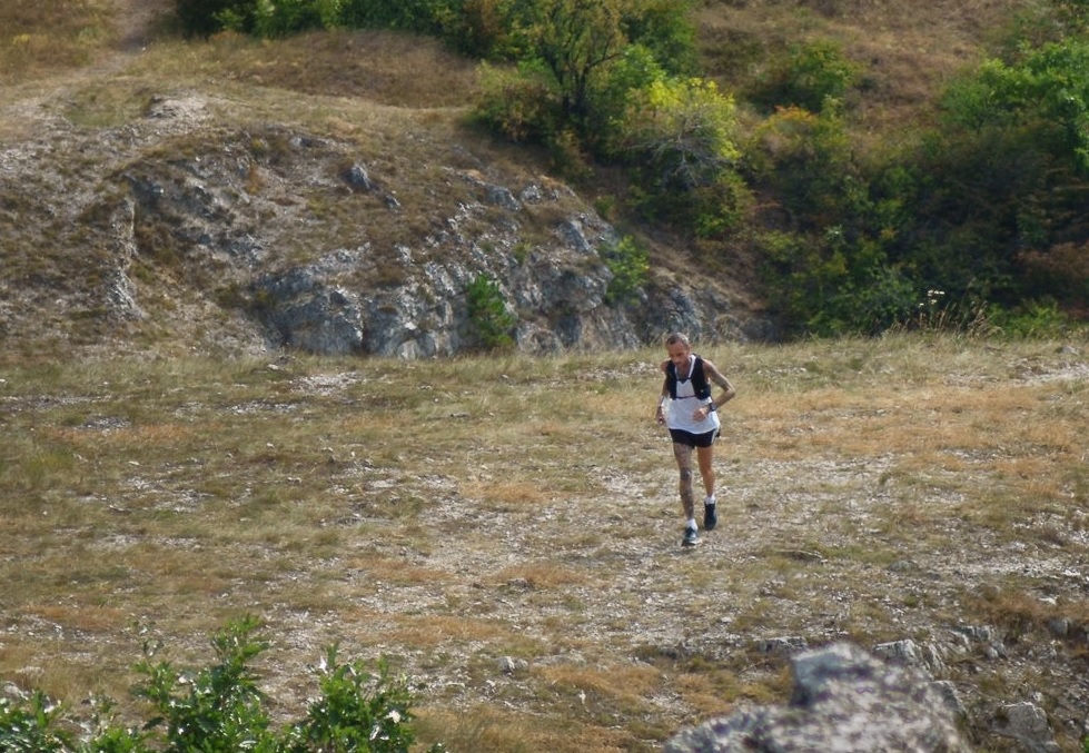 A nyakig saras délutánok varázsa: jó bemelegítés volt a Vadrózsa a Spartathlonra